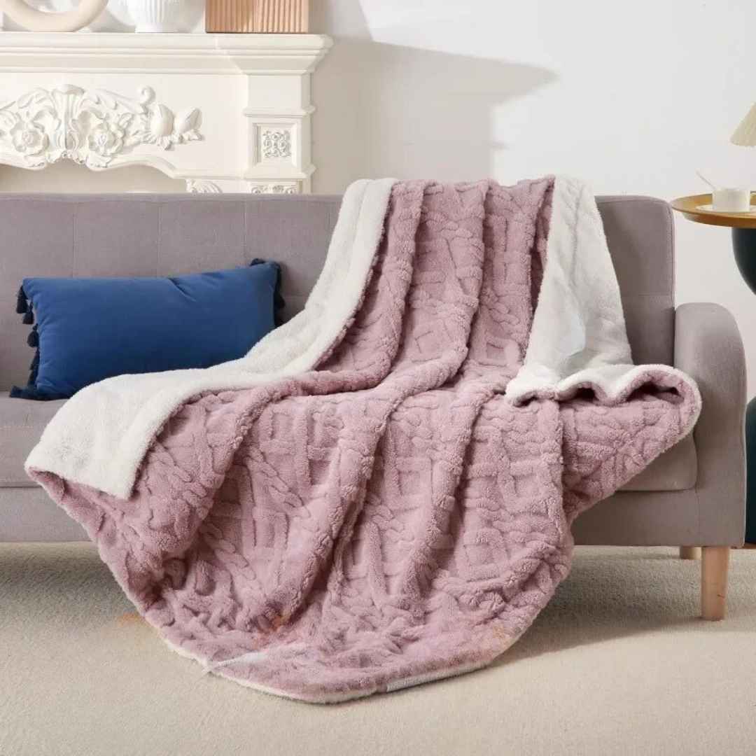 Diamond Quilting Heated Electric Blanket white navy blue