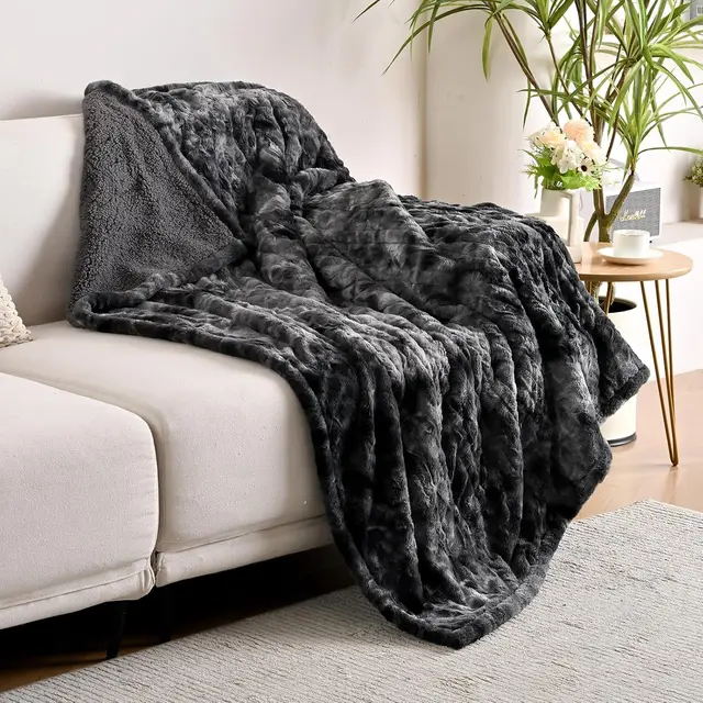 Spotted Blanket Heating Electric Blanket black